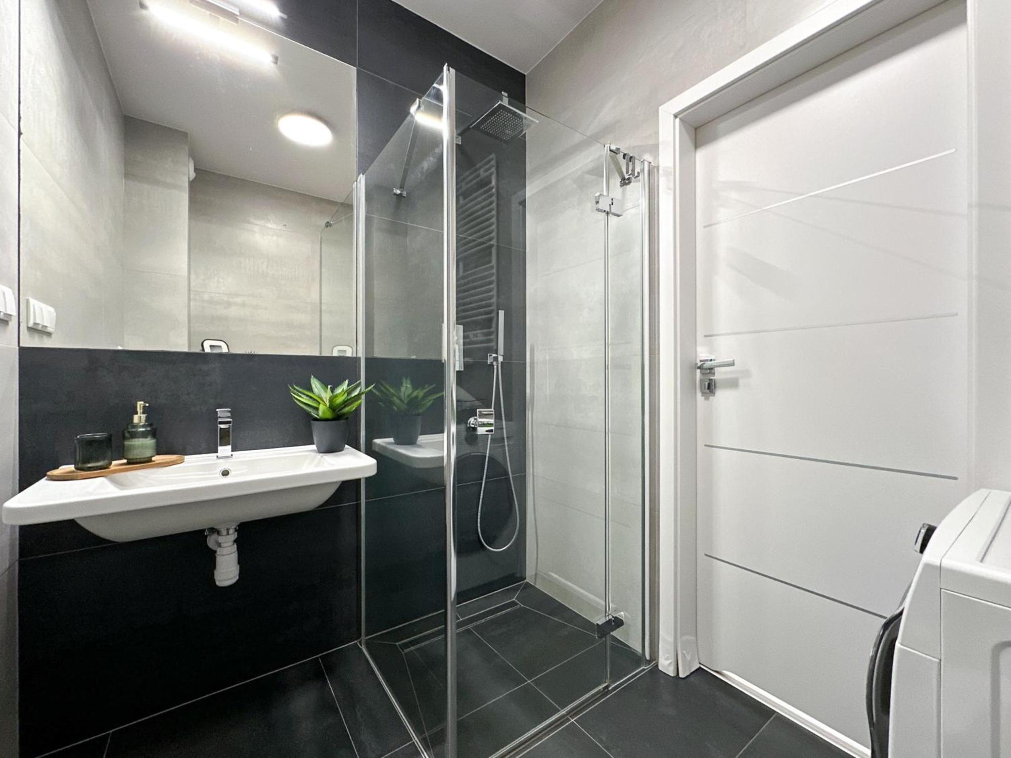 Apartment Krakowski Zakatek- Premium Z Garazem *